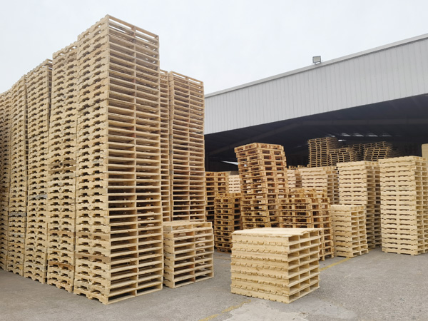 木托盘出货区